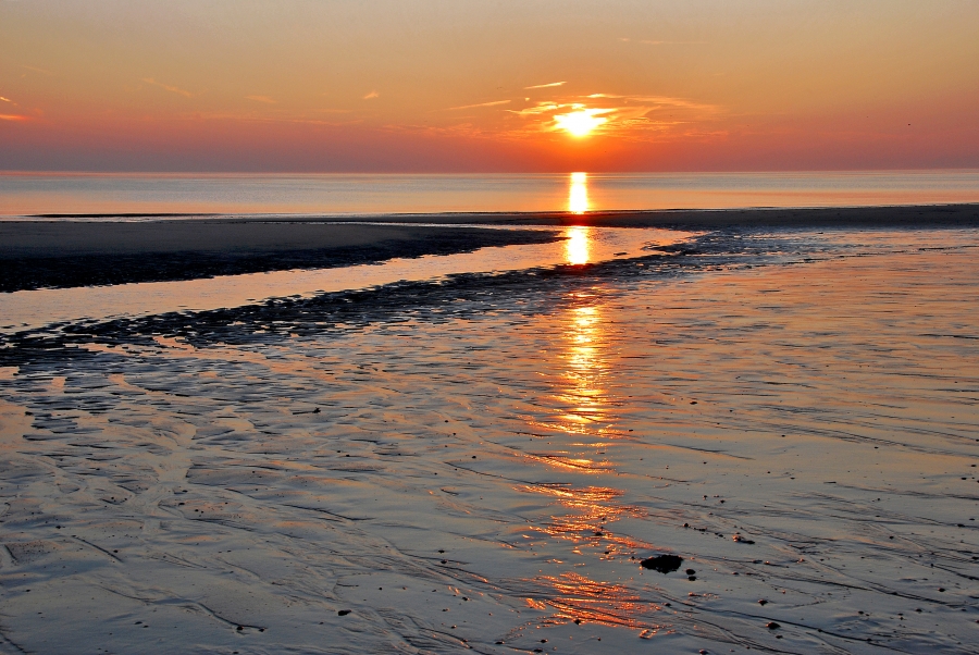 Gorgeous wide beaches and dunes